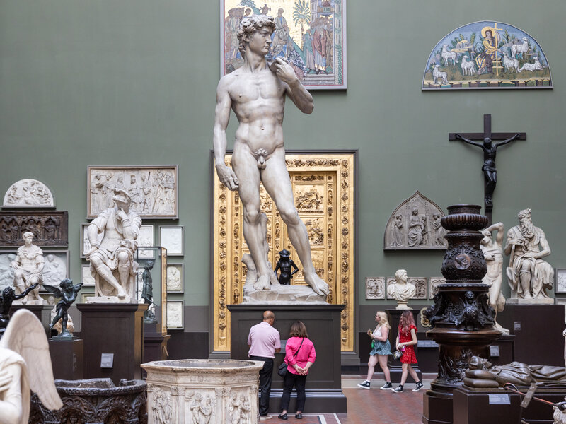 Victoria and Albert Museum: Pusat Seni dan Desain Dunia