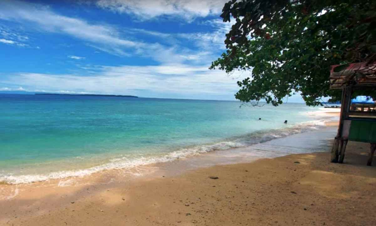 Pantai Bosnik: Pesona Alam Tersembunyi di Biak