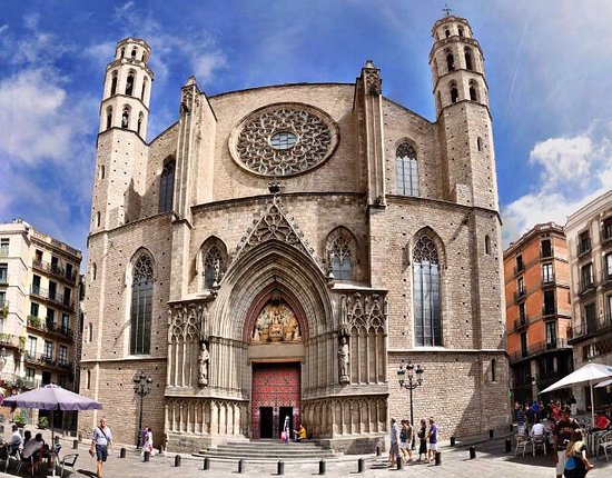 Gereja Santa Maria del Mar: Keindahan Arsitektur Gotik di Barcelona