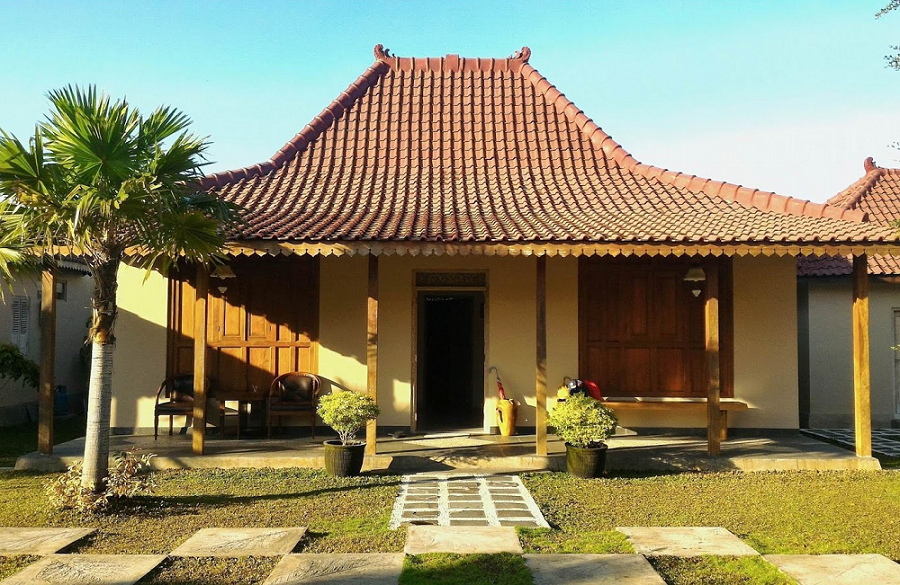 Keindahan Rumah Adat Joglo Semar Tinandhu di Jawa Tengah