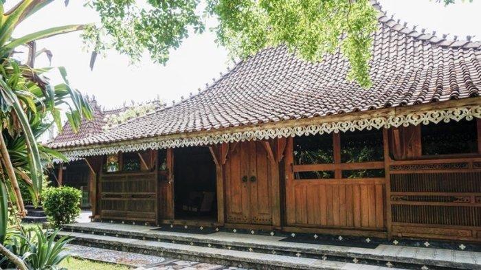 Keindahan Rumah Adat Joglo Sinom: Warisan Budaya Indonesia