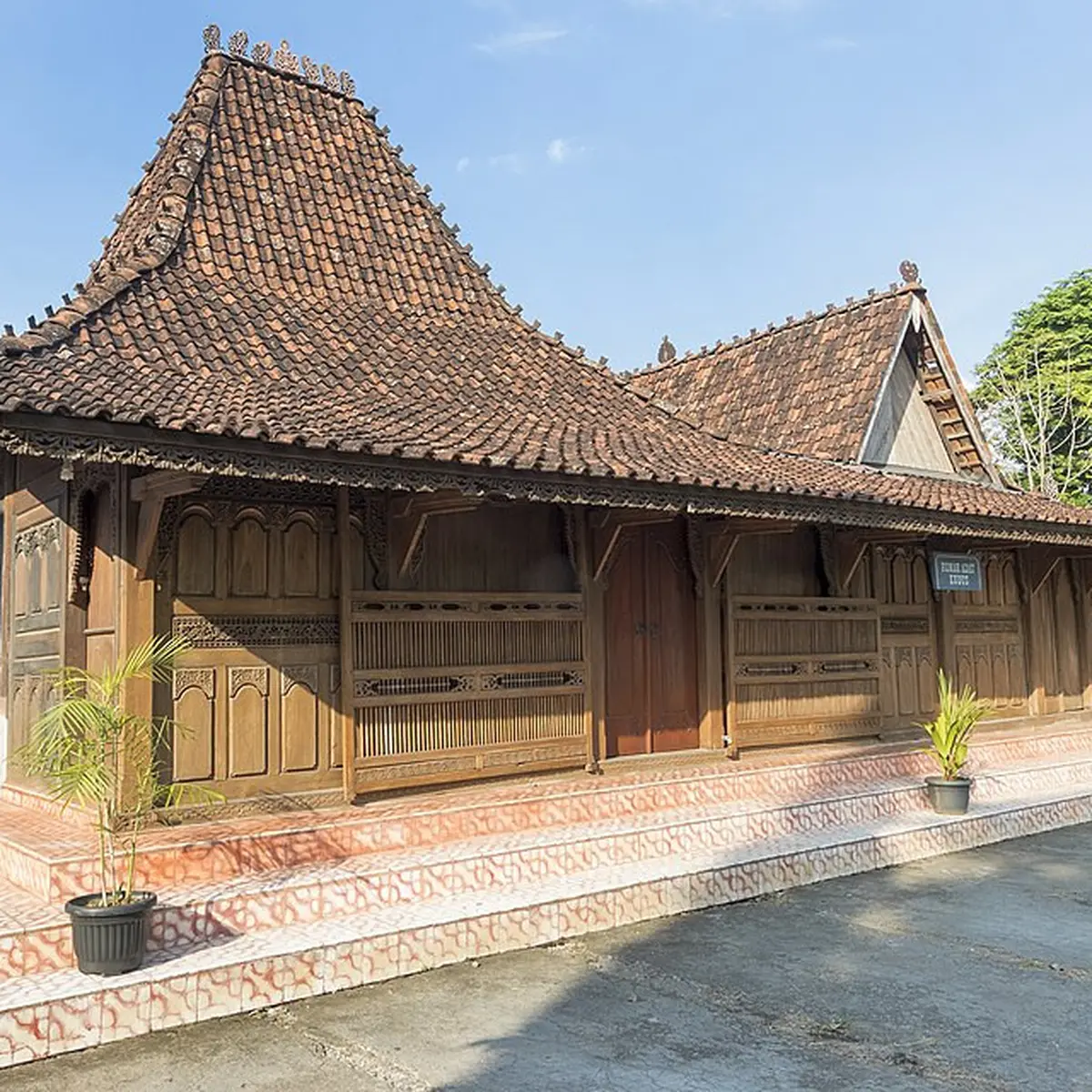 Keindahan Rumah Joglo Jompongan sebagai Warisan Budaya Indonesia