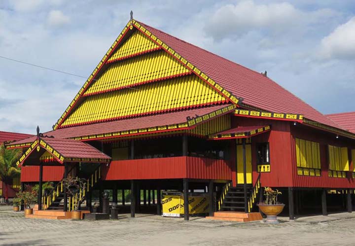 Rumah Adat Rumah Mekongga: Keunikan Arsitektur Tradisional Sulawesi