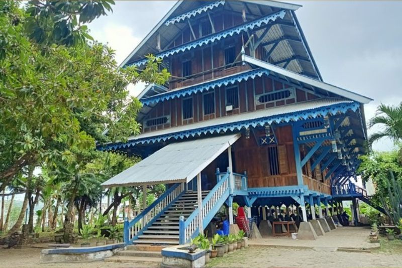 Keindahan dan Keunikan Rumah Adat Rumah Buton di Sulawesi