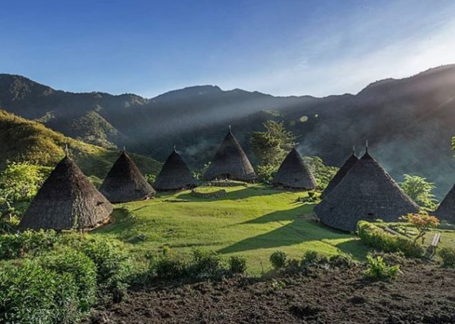 Keunikan Rumah Adat Mbaru Niang dari Nusa Tenggara Timur
