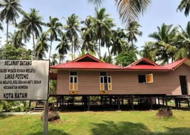 Keunikan Rumah Adat Melayu Atap Limas Potong yang Memukau