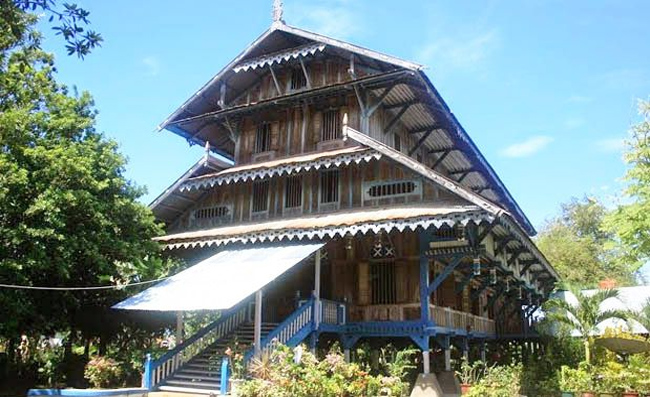 Keunikan Rumah Adat Rumah Buton: Warisan Budaya Indonesia