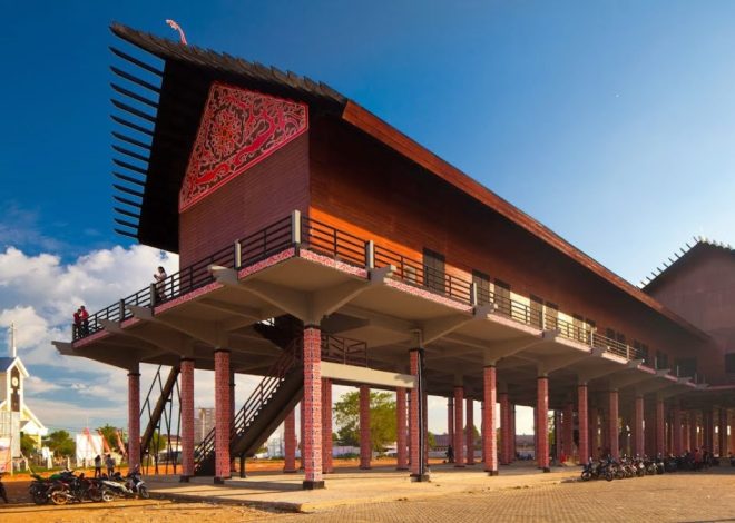 Keunikan Rumah Adat Suku Wehea di Kalimantan Timur