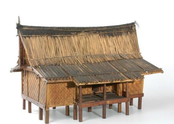 Mengenal Rumah Adat Imah Capit Gunting dari Sumatera Barat