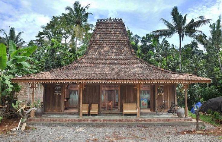 Keindahan Rumah Adat Joglo Jompongan yang Tradisional