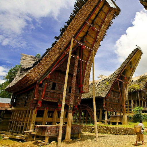 Keunikan Rumah Adat Suku Makassar dan Ciri Khasnya