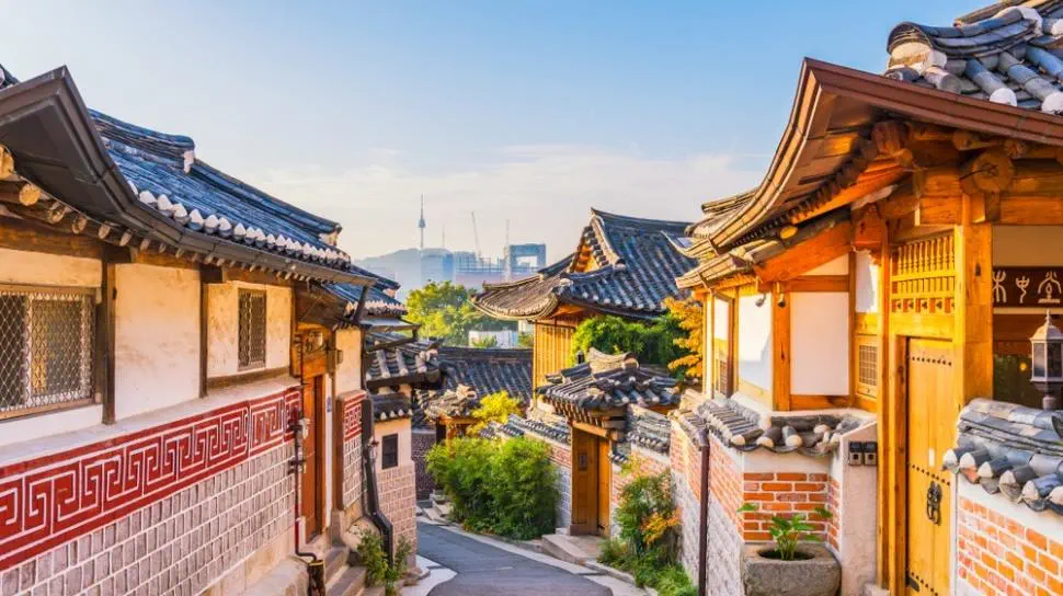 Rumah Adat Hanok: Keindahan Arsitektur Tradisional Korea