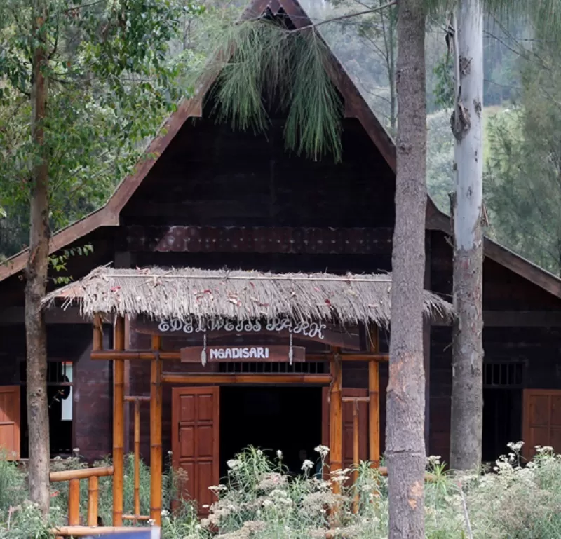 Keindahan dan Ciri Khas Rumah Adat Suku Tengger