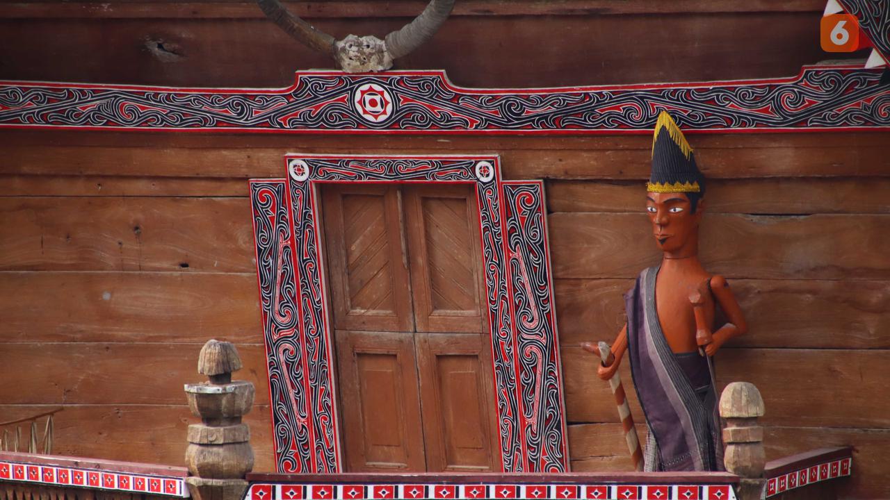 Keindahan dan Makna Rumah Adat Ruma Bolon Batak Toba