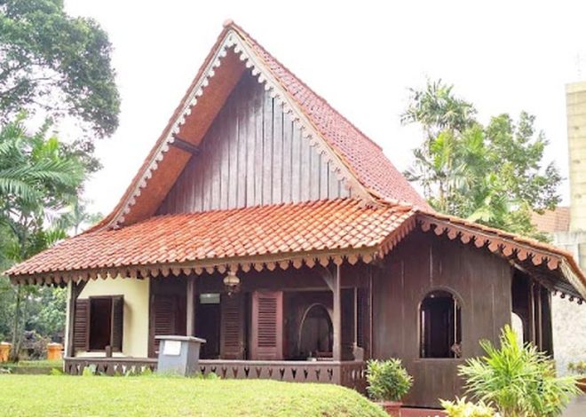 Keindahan Rumah Adat Rumah Kebaya: Warisan Budaya Indonesia