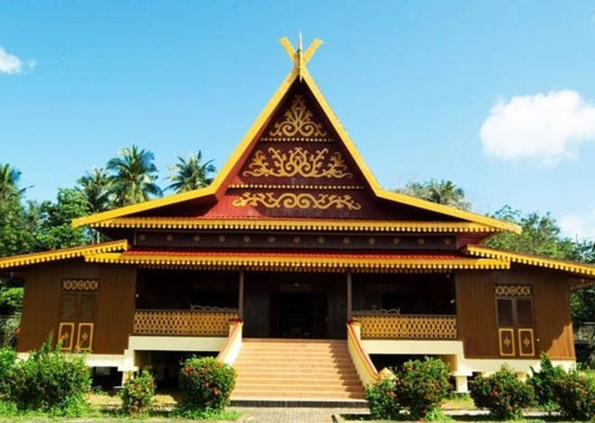 Keunikan Rumah Adat Rumah Selaso Jatuh Kembar di Indonesia