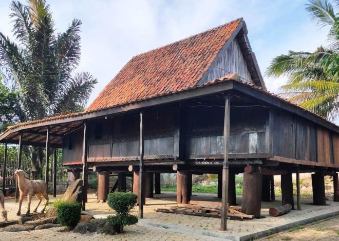 Keindahan Rumah Adat Rumah Limasan Sumatera Selatan