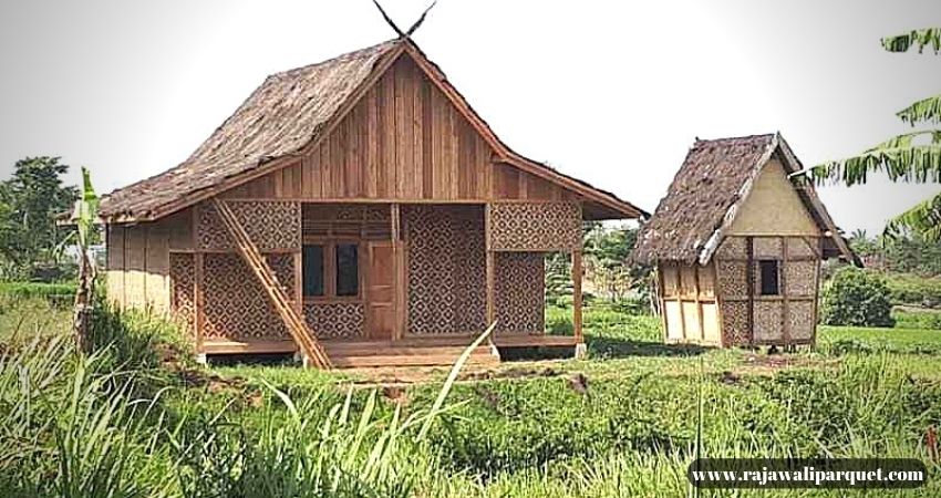 Keunikan Rumah Adat Imah Capit Gunting di Kalimantan Barat